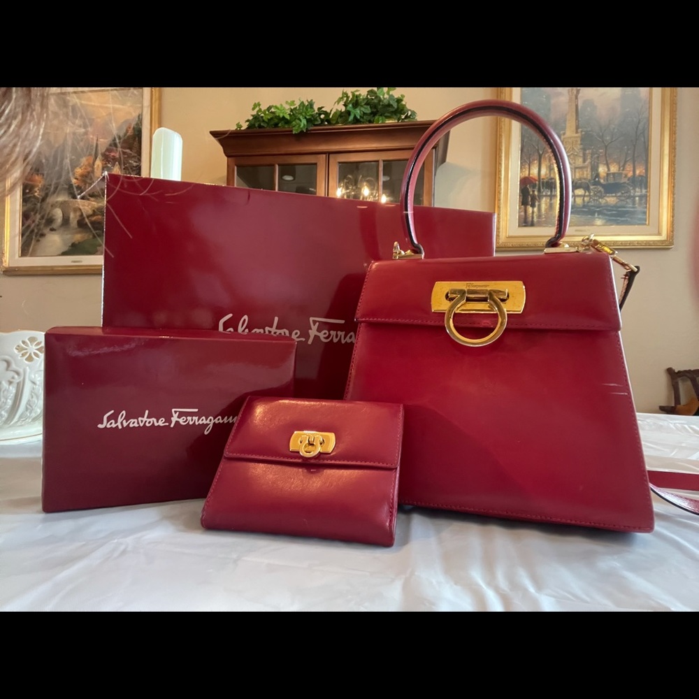 Salvatore Ferragamo purse and wallet set